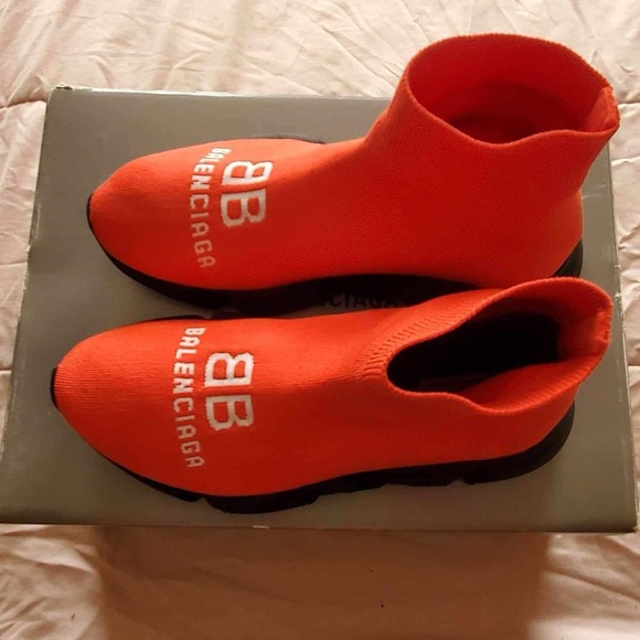 size 7 MEN Balenciaga AUTHENTIC - Picture 1 of 8